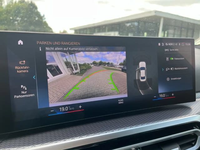 BMW 330 330i M-Sport Sedan xDrive