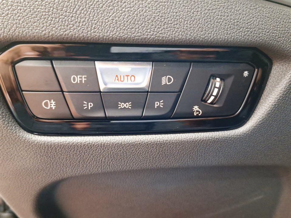 BMW 318 318i Touring