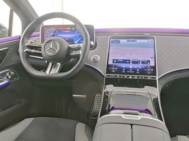 Mercedes-Benz EQE 350 4MATIC AMG Line Sedan