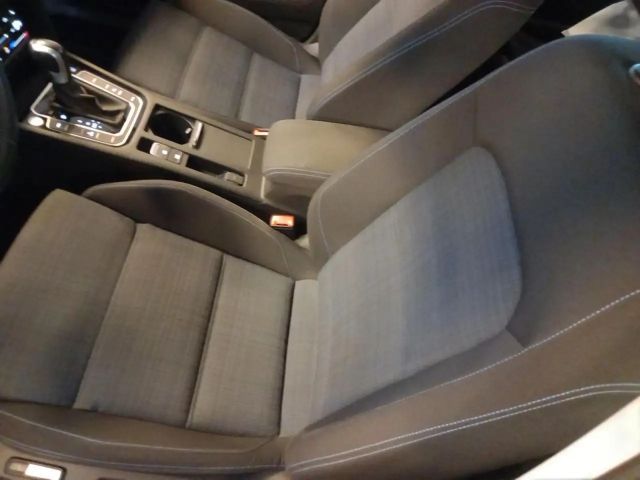 Volkswagen Passat DSG GTE Pro Variant