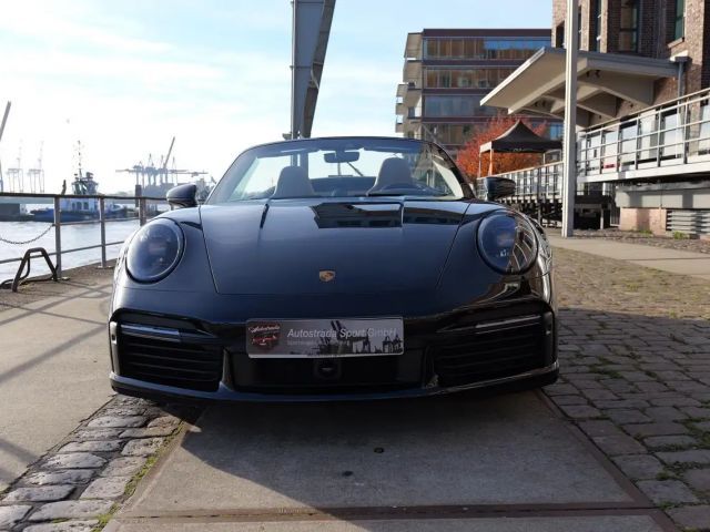 Porsche 992 Cabrio Turbo
