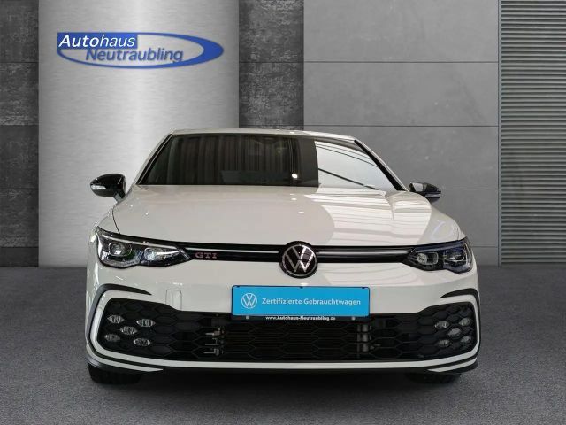 Volkswagen Golf 2.0 TSI DSG