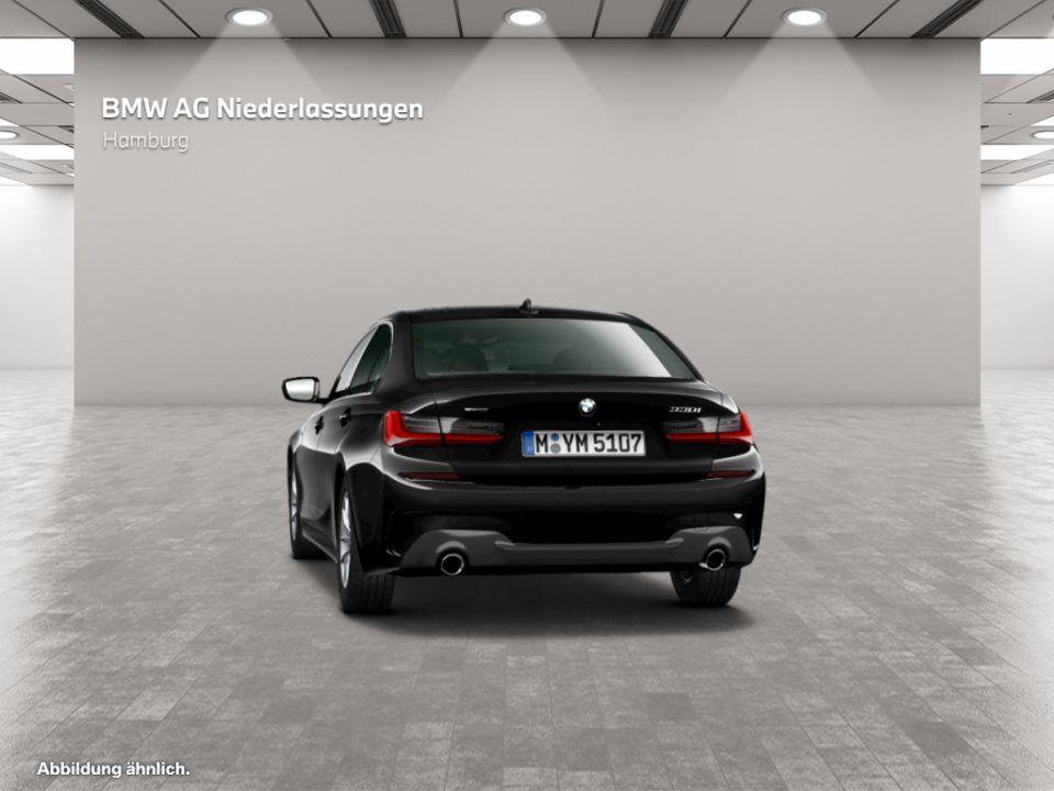 BMW 330 330i Sedan xDrive