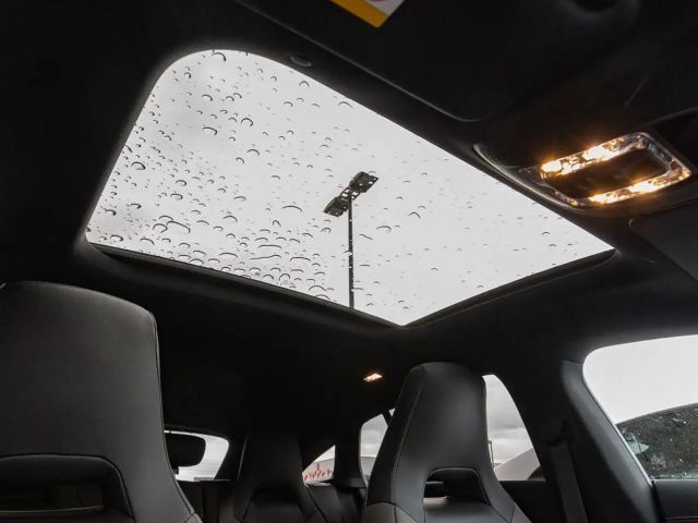 Mercedes-Benz CLA 180 Shooting Brake