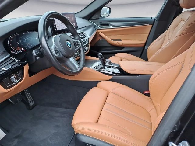 BMW 530 530i M-Sport Sedan