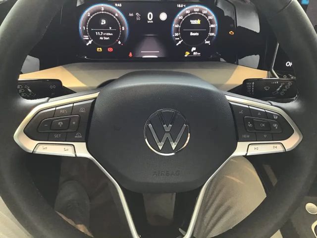 Volkswagen Golf Business Variant