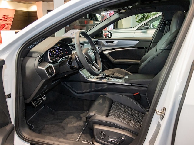 Audi A6 40 TDI Avant Quattro S-Line S-Tronic