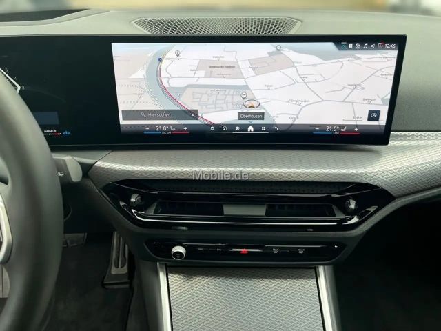 BMW 330 330d M-Sport Touring xDrive