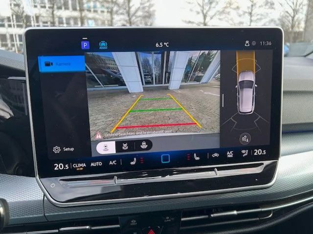 Volkswagen Golf 1.5 TSI Golf VIII