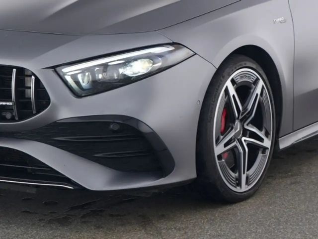Mercedes-Benz A 35 AMG 4MATIC AMG Line Premium