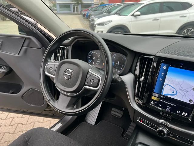 Volvo XC60 Momentum