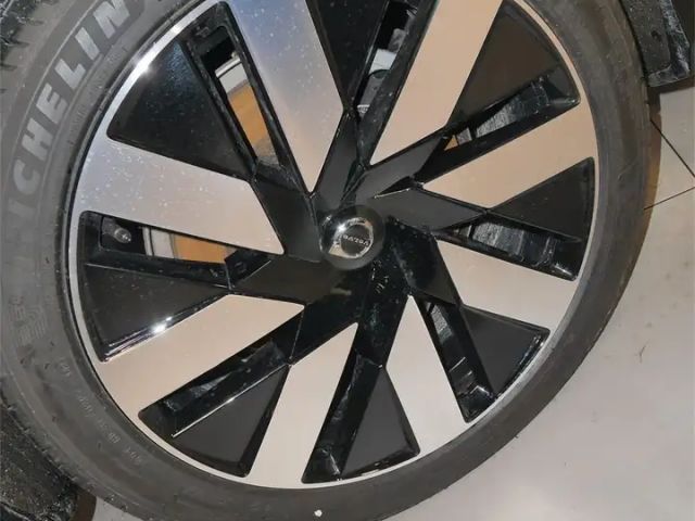 Volvo V90 AWD Dark Plus T6