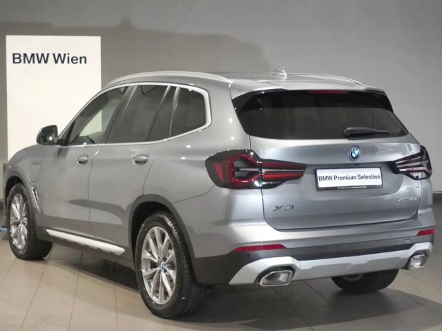 BMW X3 xDrive30e