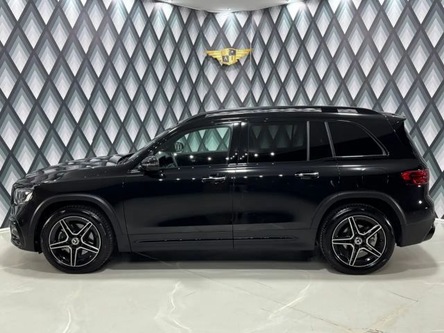 Mercedes-Benz GLB 180 AMG Line