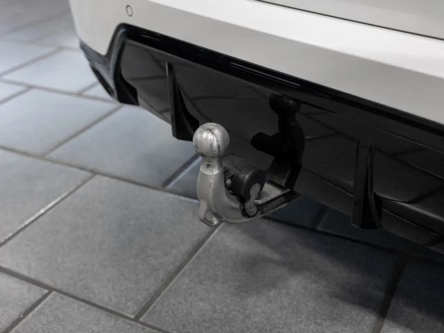 BMW 330 330e M-Sport Touring