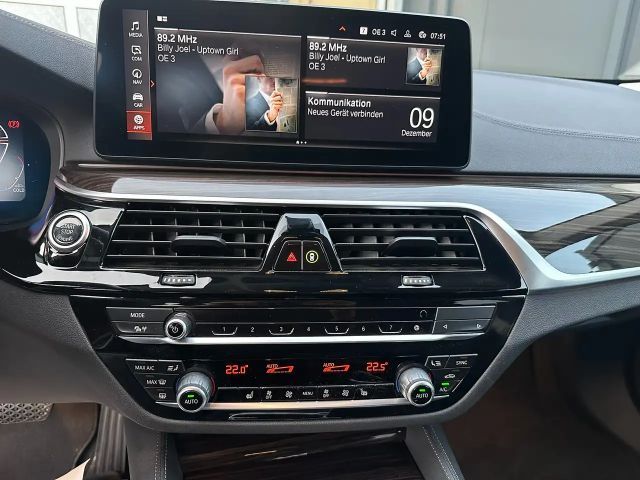 BMW 520 520d Luxury Line xDrive