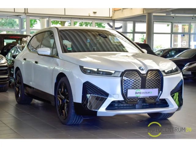 BMW iX 40 Massage HK Keyless 360 HUD Park+