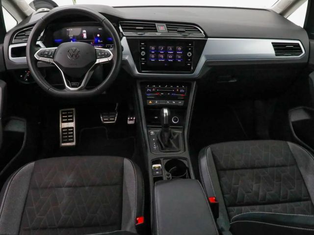 Volkswagen Touran 1.5 TSI DSG