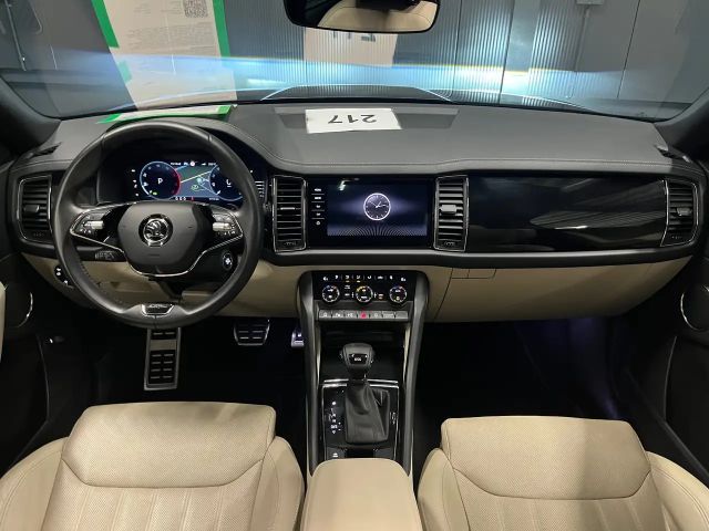 Skoda Kodiaq L&K *19Zoll*PANORAMA*360*LEDER/Beige*ACC*Family*