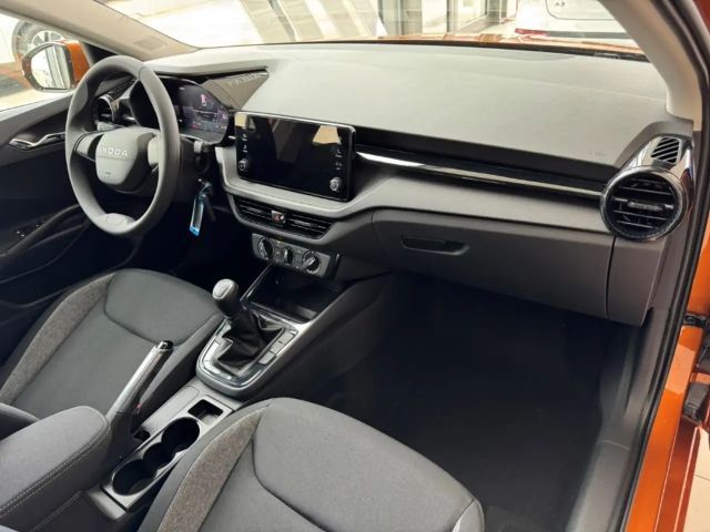 Skoda Fabia Essence 1.0 SHZG*Klima*PDC*LED*4-Türen