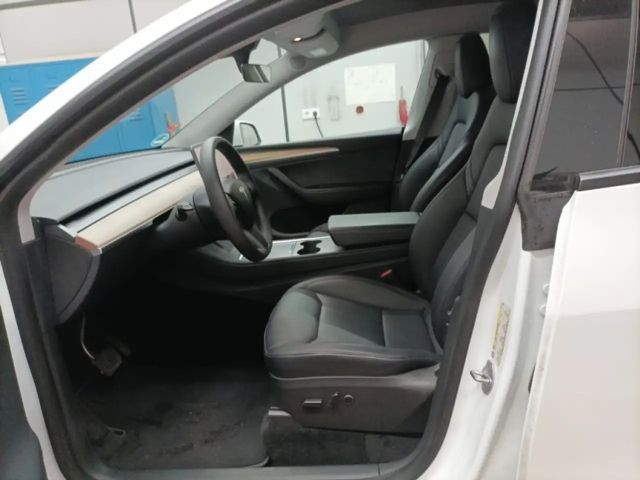 Tesla Model Y AWD Dual Motor Long Range