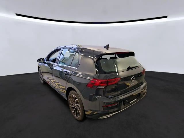 Volkswagen Golf 2.0 TSI Golf VIII Style