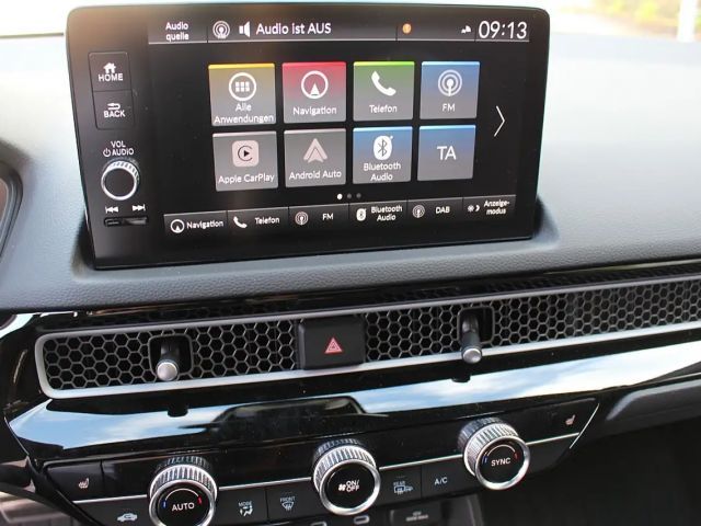 Honda Civic Advance Hybrid