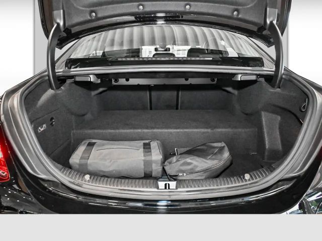 Mercedes-Benz C 300 AVANTGARDE Sedan