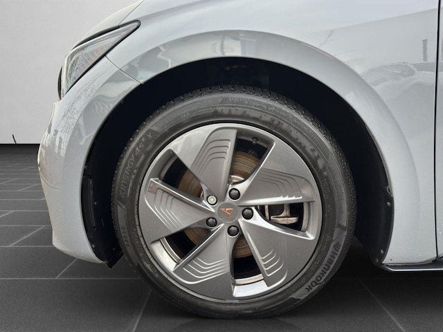 Cupra Born Born LED PDC KAMRA