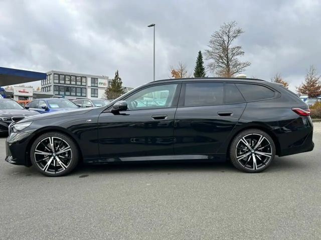 BMW 520 520d M-Sport Touring