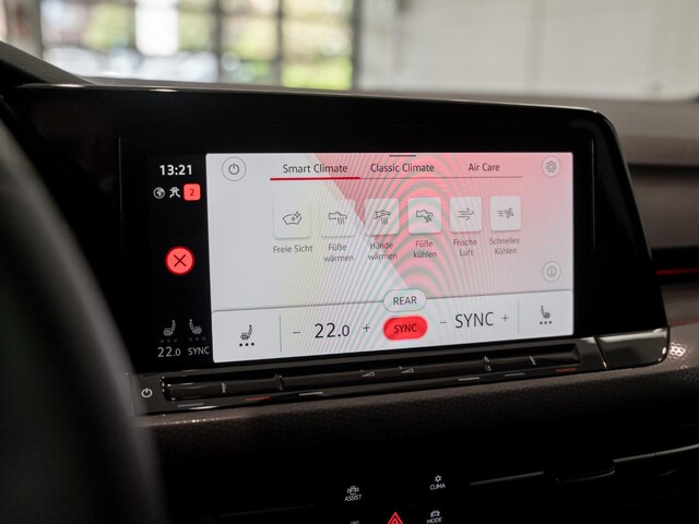 Volkswagen Golf 2.0 TSI Golf VIII