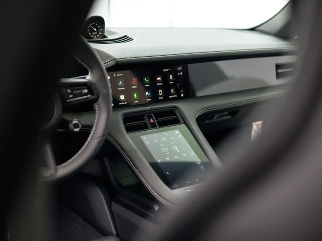 Porsche Taycan Sport Turismo