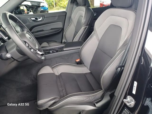 Volvo XC60 B5 AWD°Plus Black Edition°360°Cam°KiSi