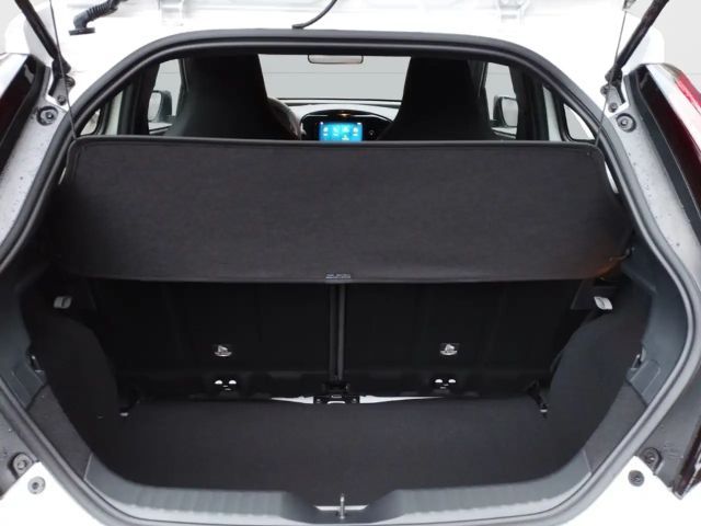 Toyota Aygo X Business Hatchback