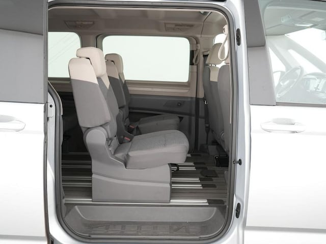 Volkswagen Multivan 2.0 TDI DSG Lang T7