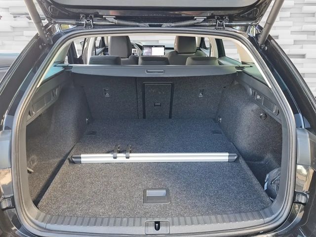 Skoda Octavia Combi Selection