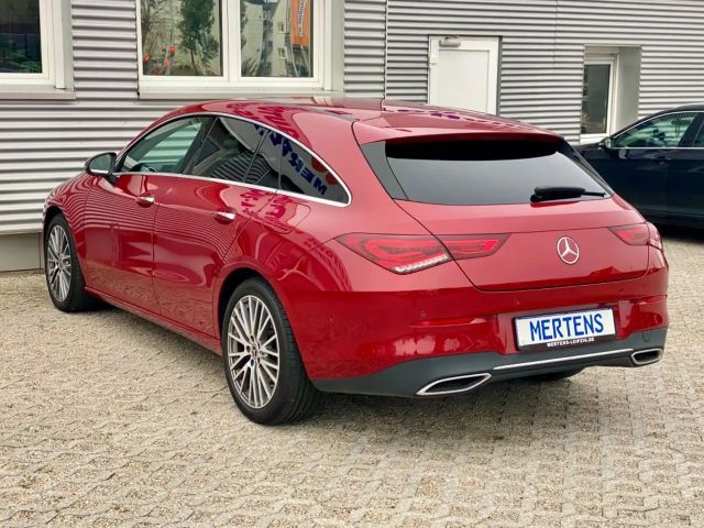Mercedes-Benz CLA 180 Shooting Brake
