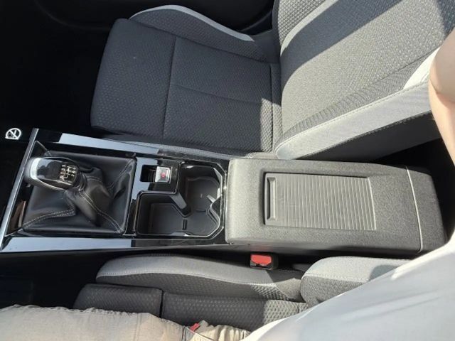 Opel Astra Enjoy Sports Tourer