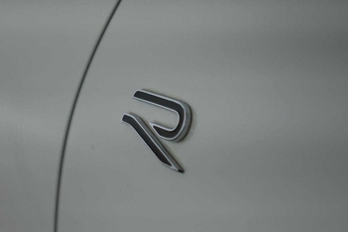 Volkswagen Tiguan 2.0 TSI DSG IQ.Drive R-Line