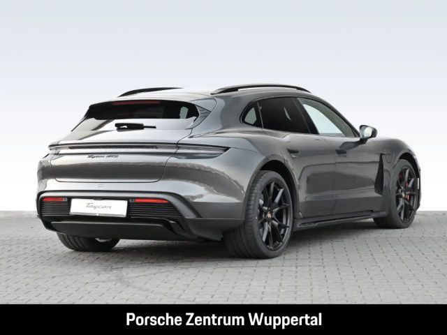 Porsche Taycan GTS Sport Turismo