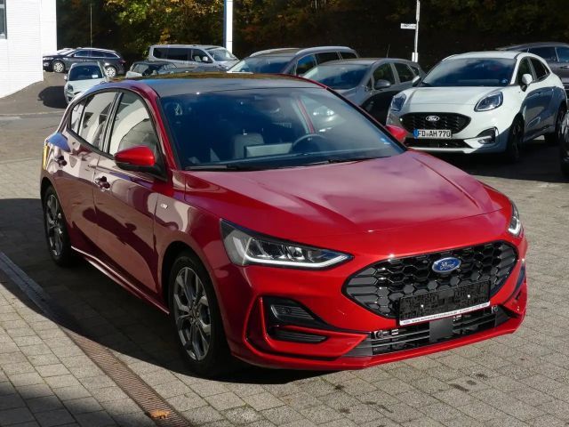 Ford Focus Limited ST Line