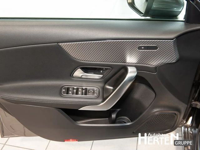 Mercedes-Benz A 200 Progressive