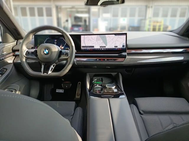 BMW 540 540d M-Sport Touring xDrive