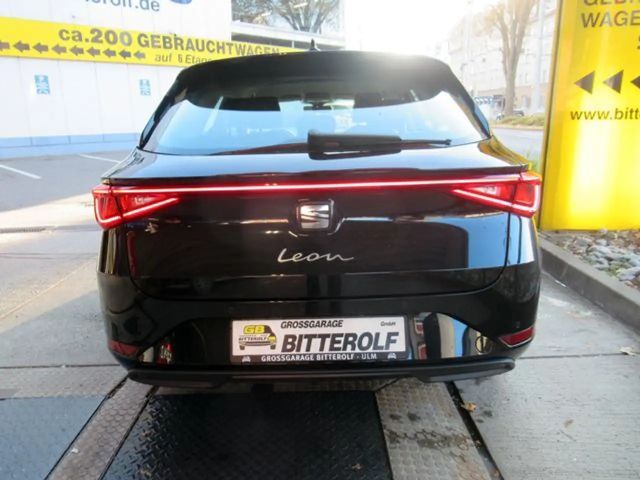 Seat Leon 2.0 TDI DSG Sportstourer Style