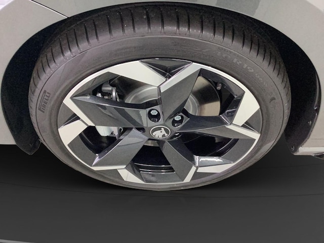 Skoda Superb 2.0 TDI 4x4 Combi Sportline