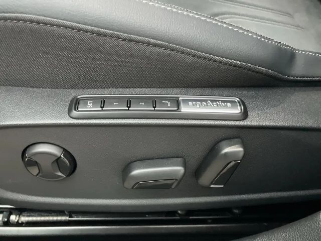 Volkswagen Golf DSG eHybrid