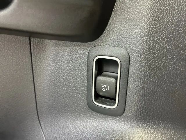 Mercedes-Benz GLA 200 GLA 200 d