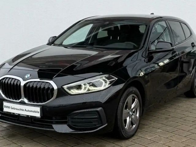 BMW 118 118d Advantage pakket Sedan