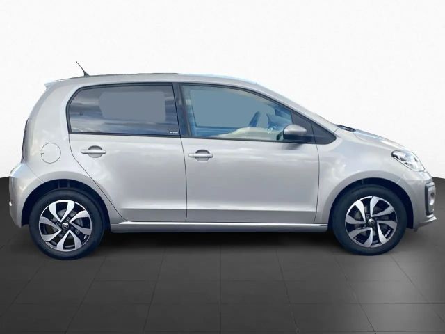 Volkswagen up! Active