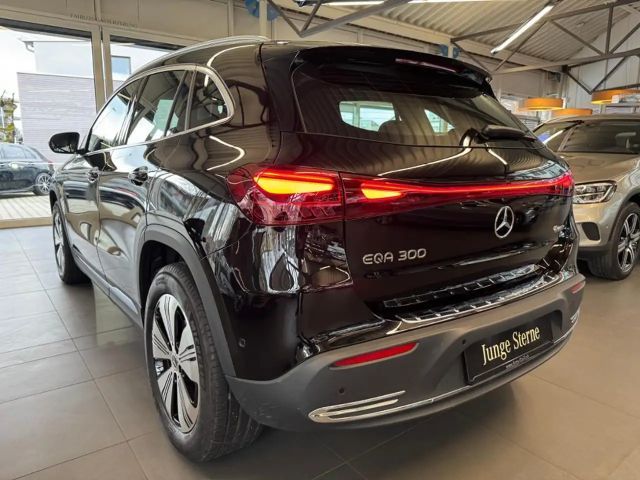 Mercedes-Benz EQA 300 4MATIC Progressive